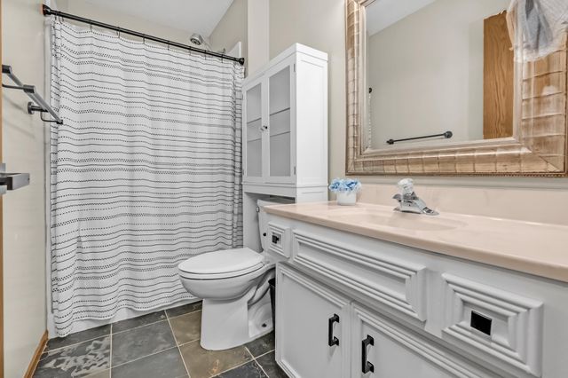 20828 Iran Avenue, Lakeville, MN 55044