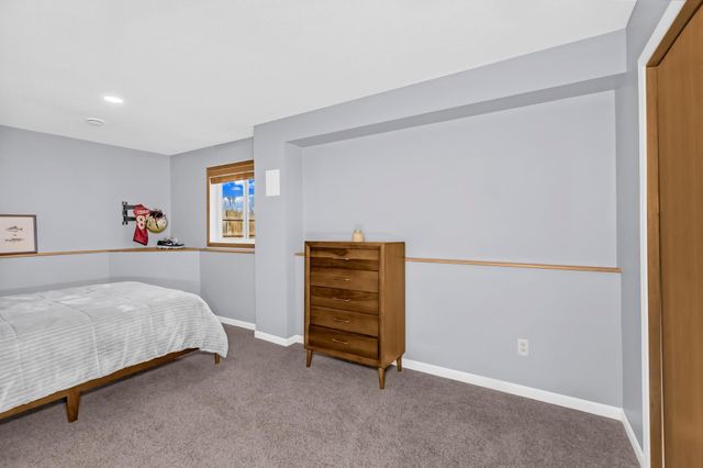 20828 Iran Avenue, Lakeville, MN 55044