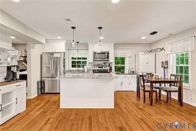 1165 Oakland Rd, Henrico, VA 23231