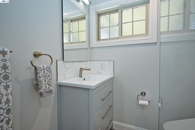 7941 Bristol Rd, Dublin, CA 94568
