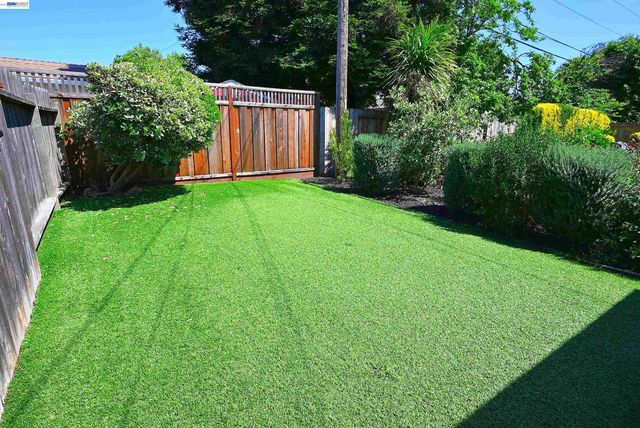 7941 Bristol Rd, Dublin, CA 94568