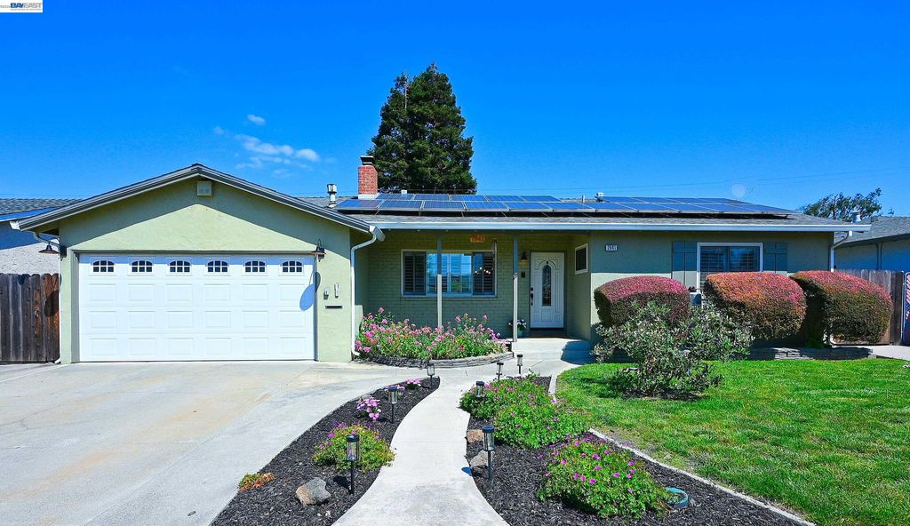 7941 Bristol Rd, Dublin, CA 94568