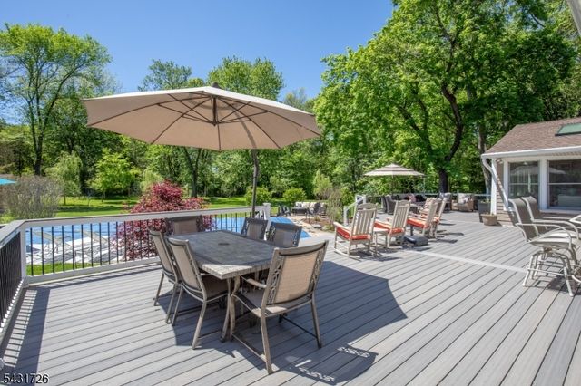 58 Elizabeth St, Bernards Twp., NJ 07920