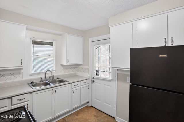 421 Benning Road, Jackson, MS 39206