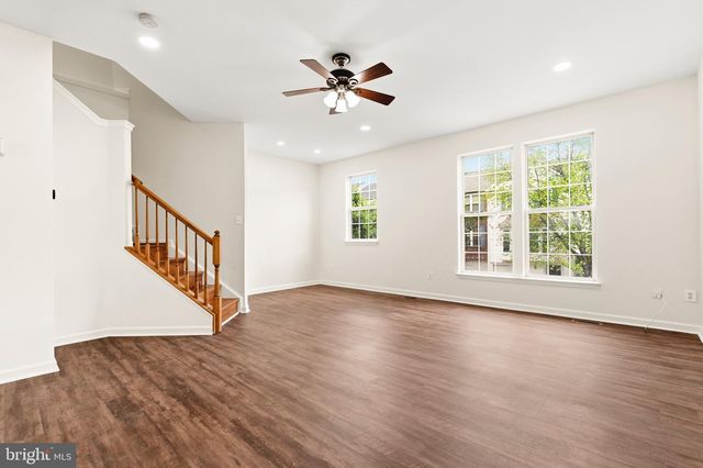 7864 DOGUE INDIAN CIR, Lorton, VA 22079