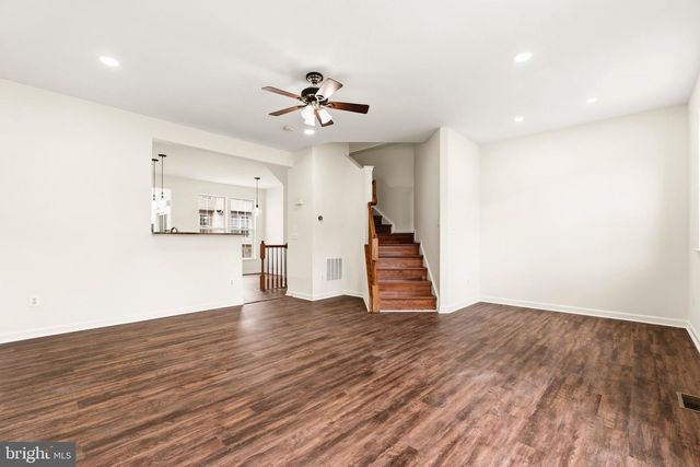 7864 DOGUE INDIAN CIR, Lorton, VA 22079