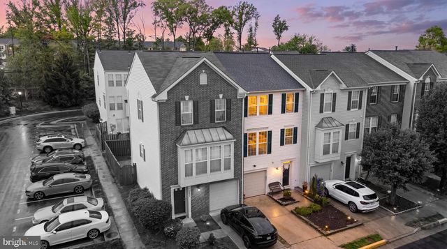 7864 DOGUE INDIAN CIR, Lorton, VA 22079