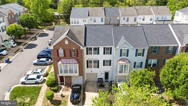7864 DOGUE INDIAN CIR, Lorton, VA 22079