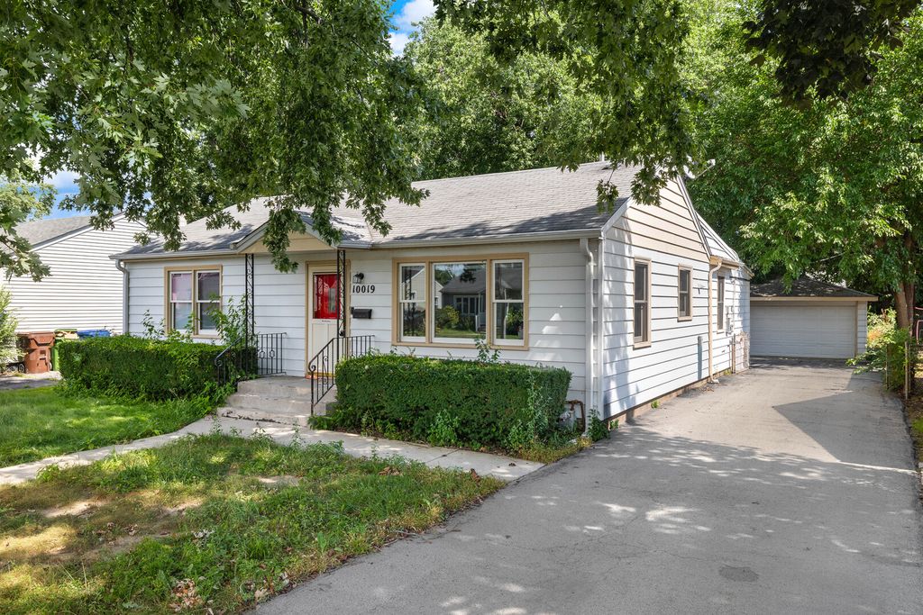 10019 S Tripp Avenue, Oak Lawn, IL 60453 — photo 2