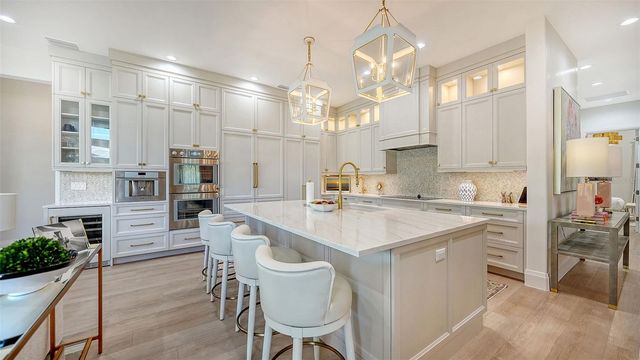 1621 BAY POINT COURT, Sarasota, FL 34236