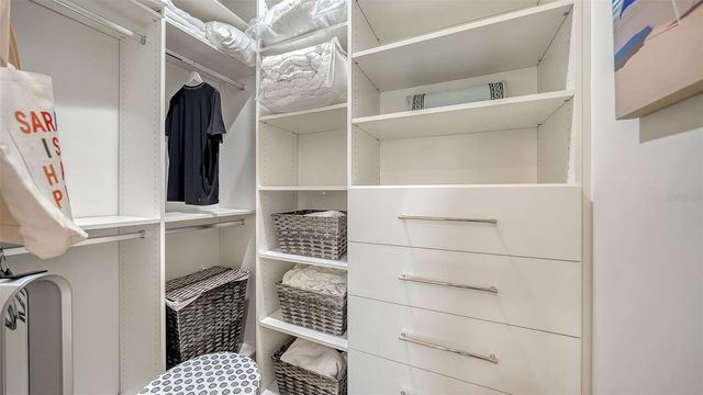 1621 BAY POINT COURT, Sarasota, FL 34236