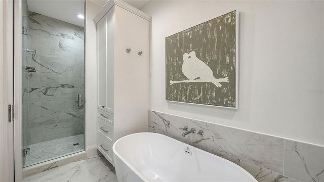 1621 BAY POINT COURT, Sarasota, FL 34236