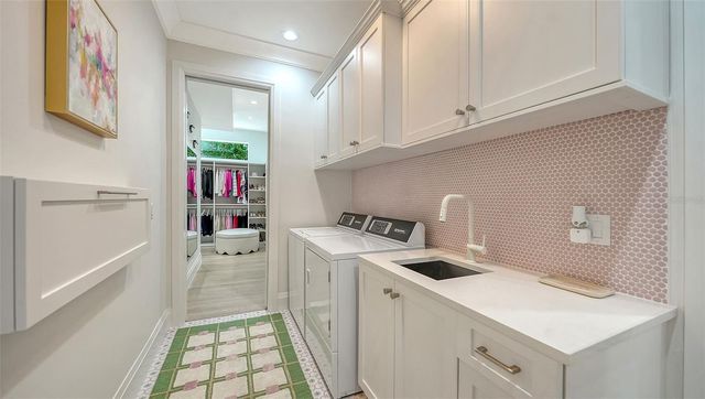 1621 BAY POINT COURT, Sarasota, FL 34236