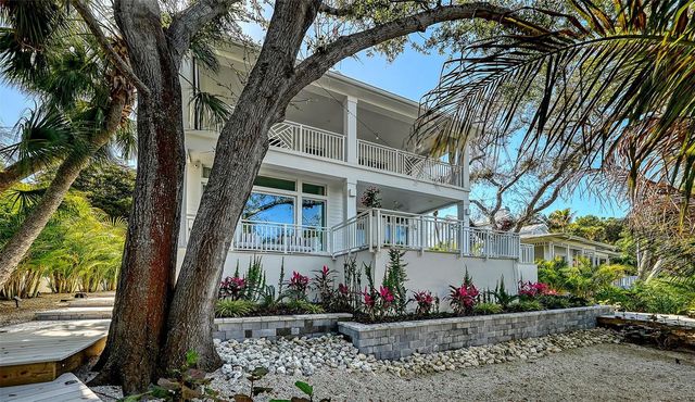 1621 BAY POINT COURT, Sarasota, FL 34236