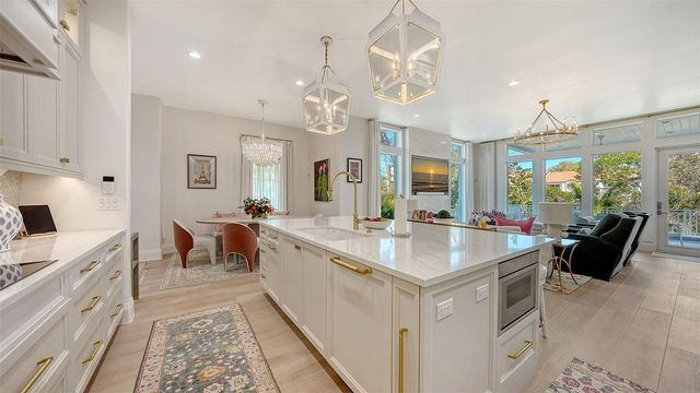 1621 BAY POINT COURT, Sarasota, FL 34236