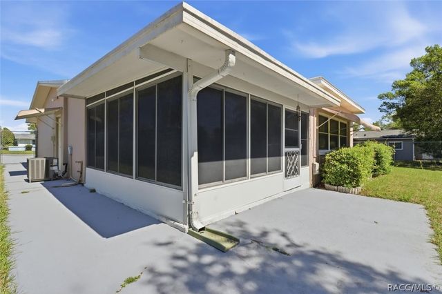 73 S Tyler Street, Beverly Hills, FL 34465