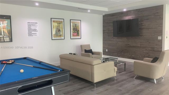 4100 Davie Rd 417, Davie, FL 33314