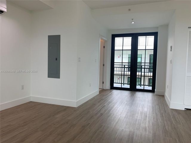 4100 Davie Rd 417, Davie, FL 33314