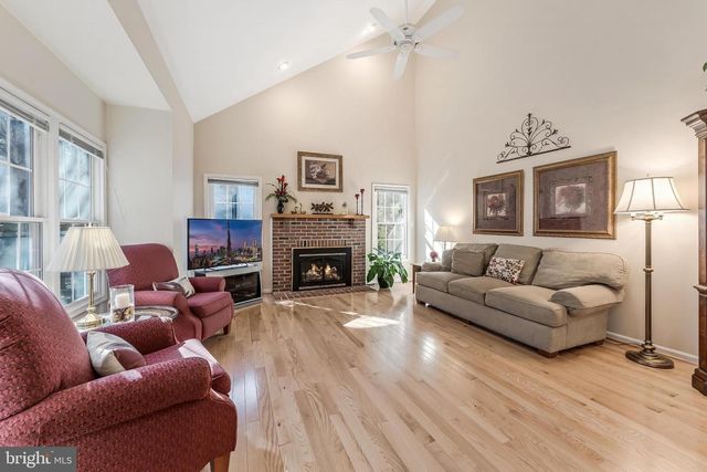 10005 BALD CYPRESS DR, Rockville, MD 20850