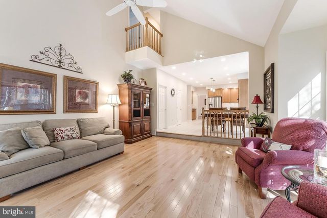 10005 BALD CYPRESS DR, Rockville, MD 20850