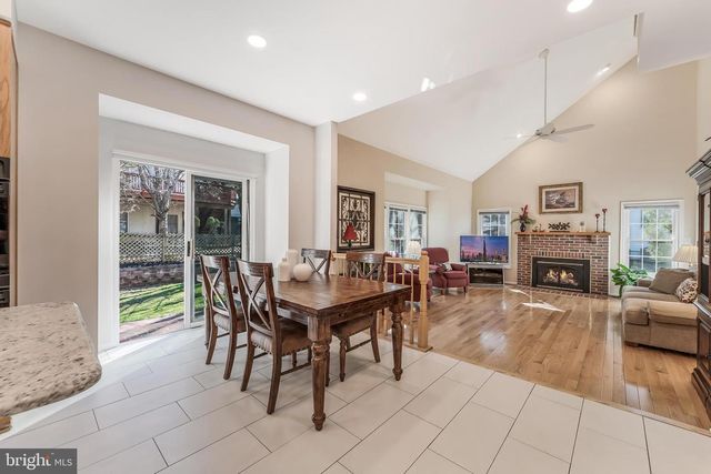 10005 BALD CYPRESS DR, Rockville, MD 20850