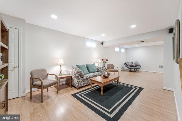 10005 BALD CYPRESS DR, Rockville, MD 20850