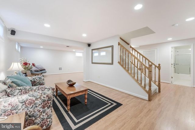 10005 BALD CYPRESS DR, Rockville, MD 20850