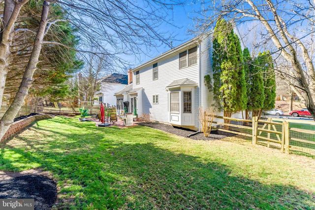 10005 BALD CYPRESS DR, Rockville, MD 20850