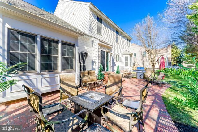 10005 BALD CYPRESS DR, Rockville, MD 20850