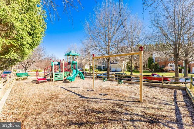 10005 BALD CYPRESS DR, Rockville, MD 20850