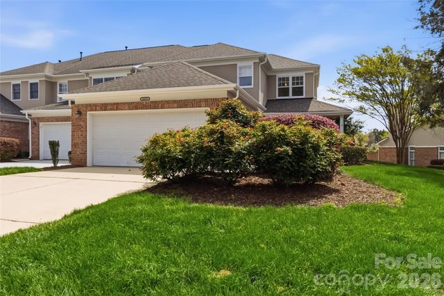 11177 Villa Trace Place, Charlotte, NC 28277