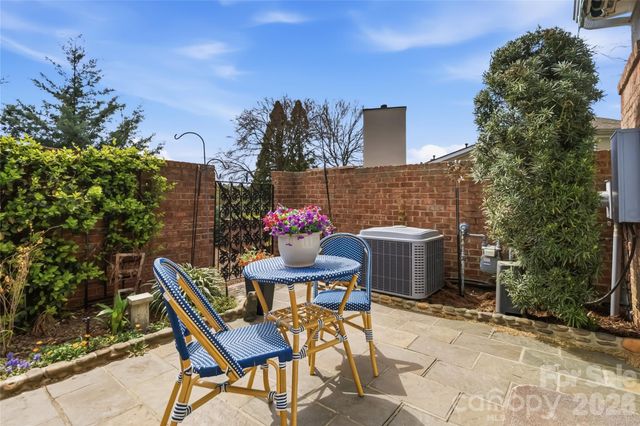 11177 Villa Trace Place, Charlotte, NC 28277