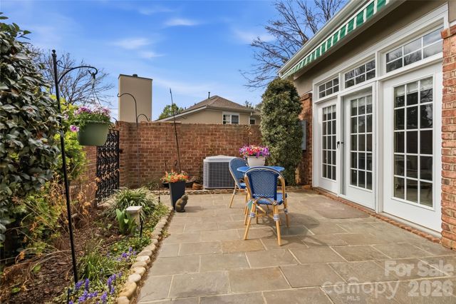 11177 Villa Trace Place, Charlotte, NC 28277