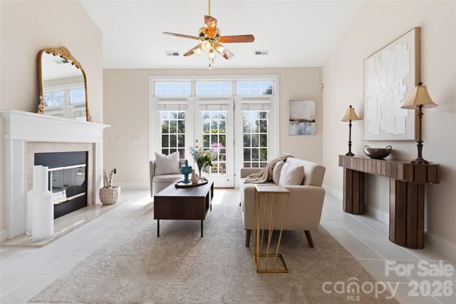 11177 Villa Trace Place, Charlotte, NC 28277