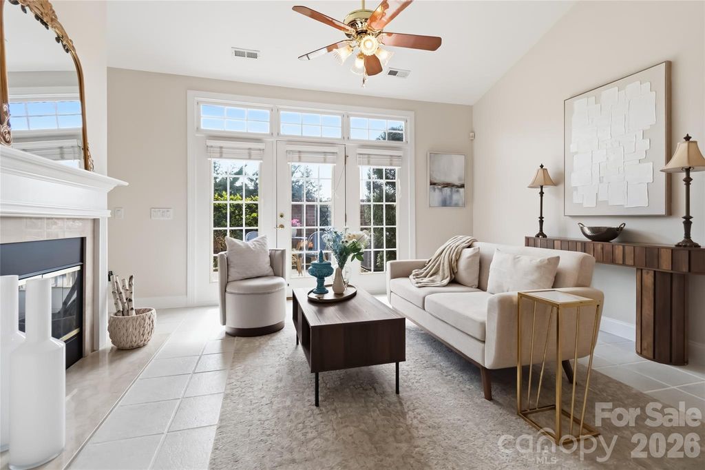 11177 Villa Trace Place, Charlotte, NC 28277