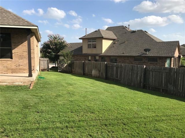 120 W Adelanta PL, Round Rock, TX 78681