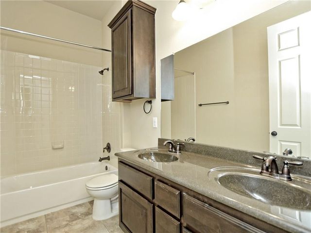 120 W Adelanta PL, Round Rock, TX 78681