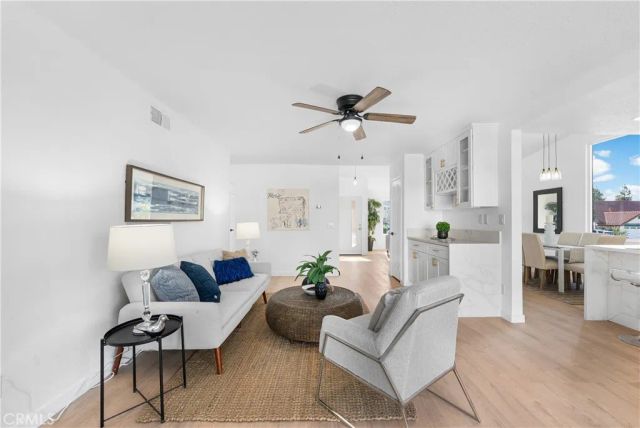 20559 Lisa Gail Drive, Saugus, CA 91350