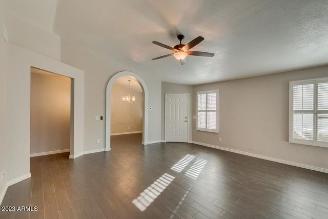 15012 N 85th Drive, Peoria, AZ 85381