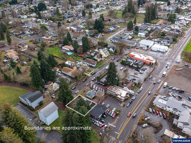 180 Eaton St, Lebanon, OR 97355
