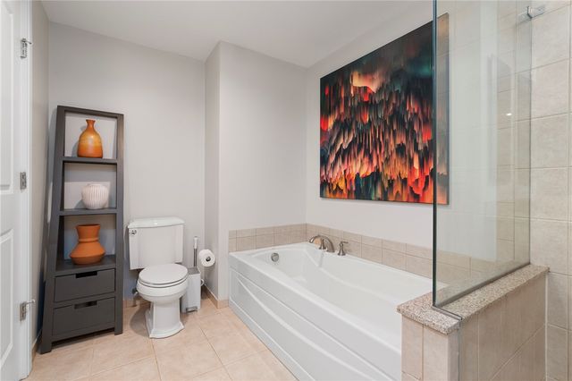 1240 Crescent Pl 1H, Squirrel Hill, PA 15217