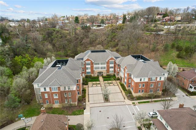 1240 Crescent Pl 1H, Squirrel Hill, PA 15217