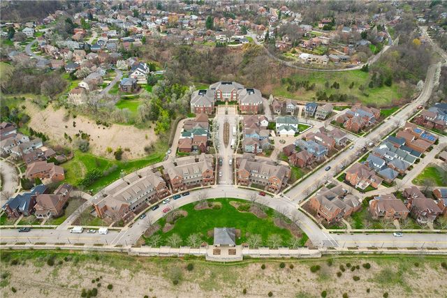 1240 Crescent Pl 1H, Squirrel Hill, PA 15217