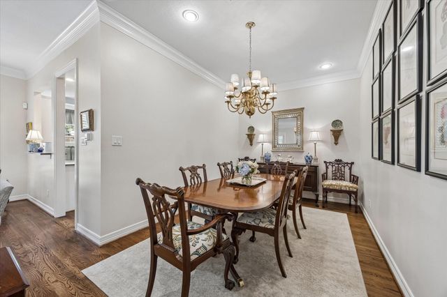 5819 Inwood Park Ct Court N, Houston, TX 77057