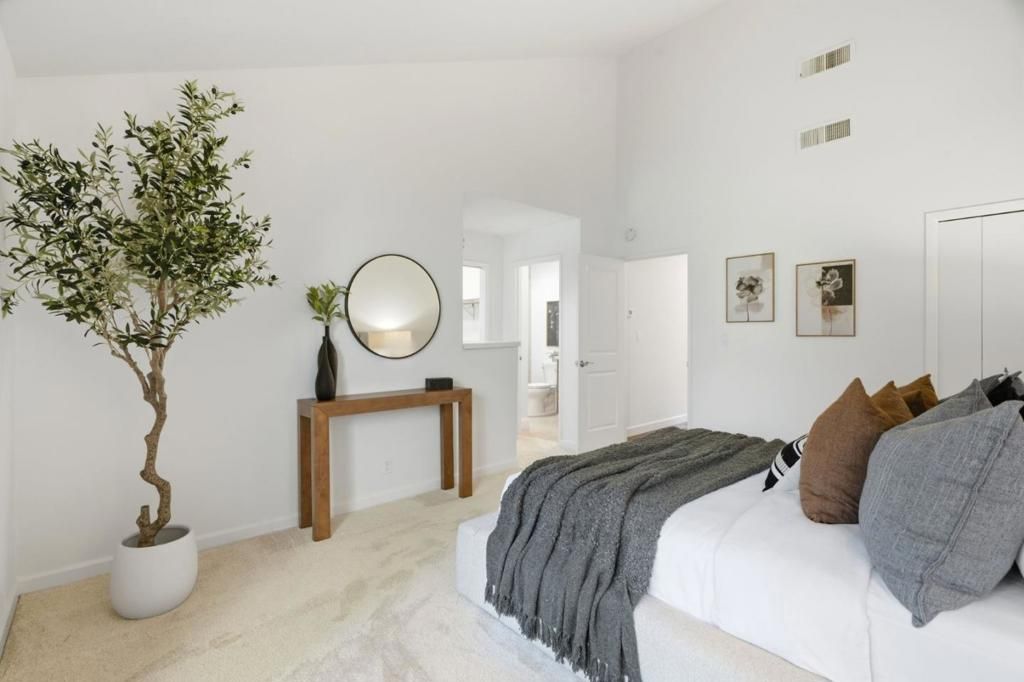 Image 21 of property listing at 104 Cherry Hill Court, Los Gatos, CA 95032