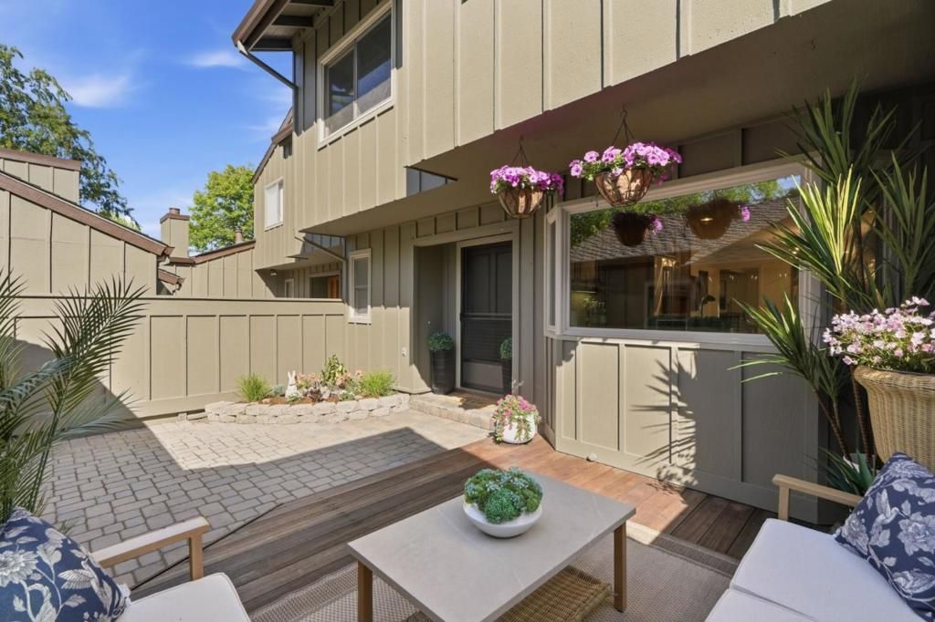 Image 4 of property listing at 104 Cherry Hill Court, Los Gatos, CA 95032