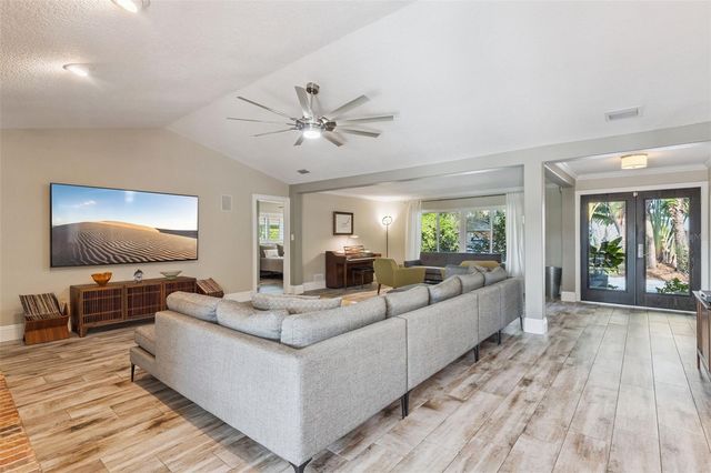 2824 MONTMART DRIVE, Belle Isle, FL 32812