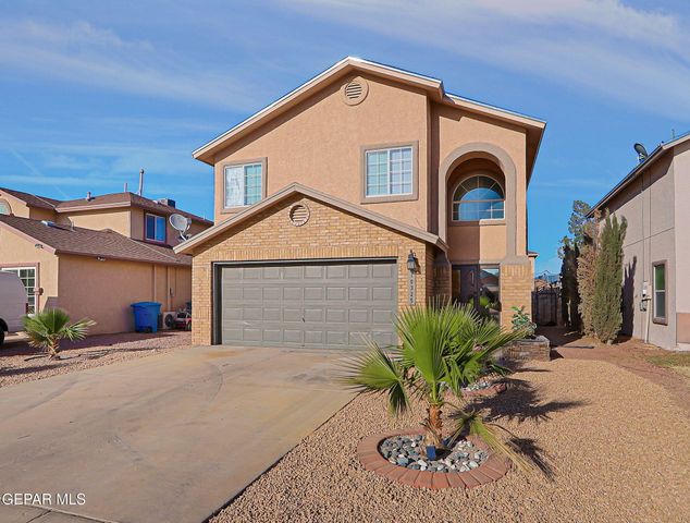 10325 Valle Suave Drive, Socorro, TX 79927