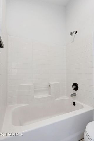 10325 Valle Suave Drive, Socorro, TX 79927