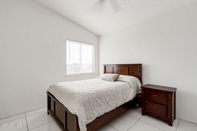 10325 Valle Suave Drive, Socorro, TX 79927